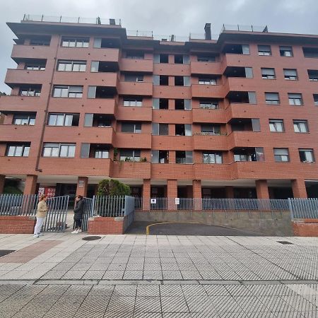Piso Zona Hospital 6 Personas Apartment โอเบียโด ภายนอก รูปภาพ