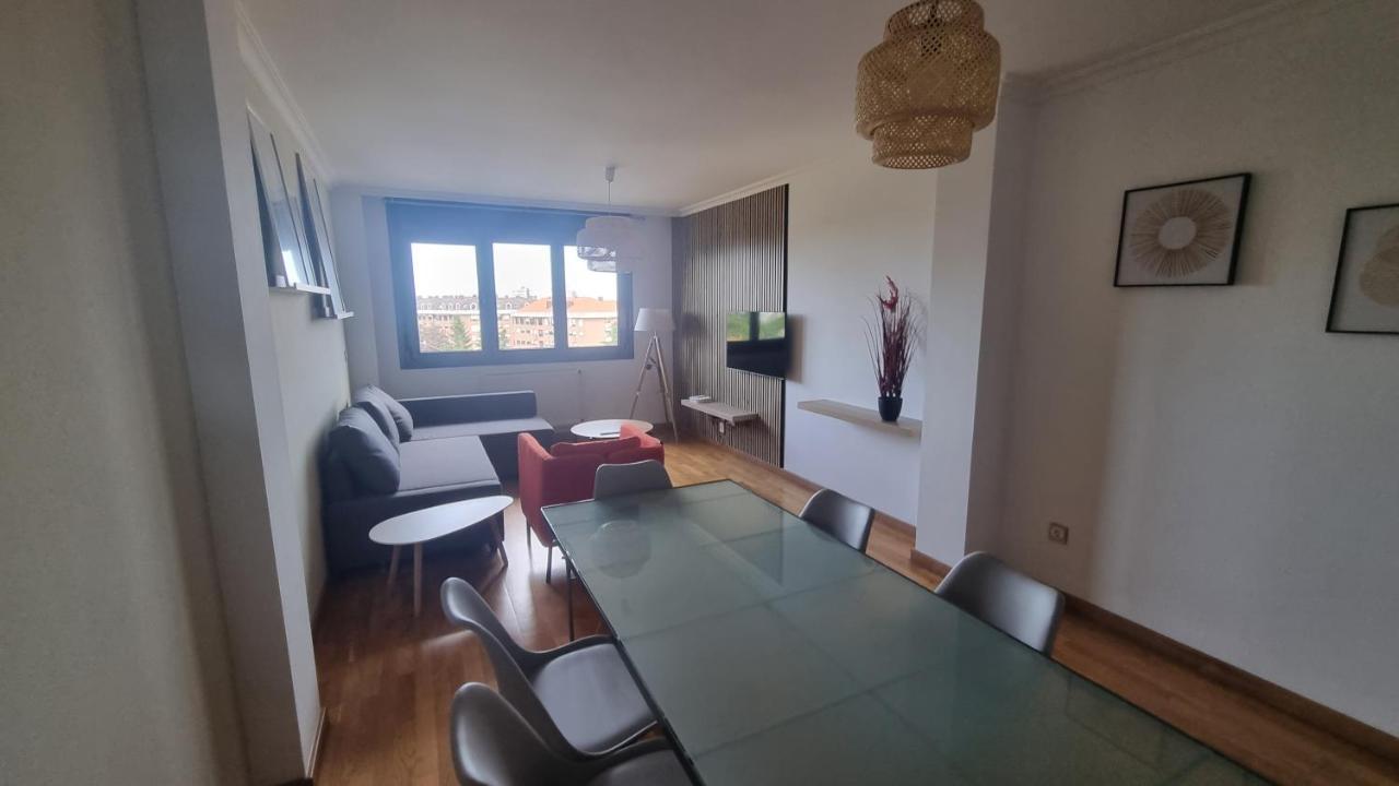 Piso Zona Hospital 6 Personas Apartment โอเบียโด ภายนอก รูปภาพ